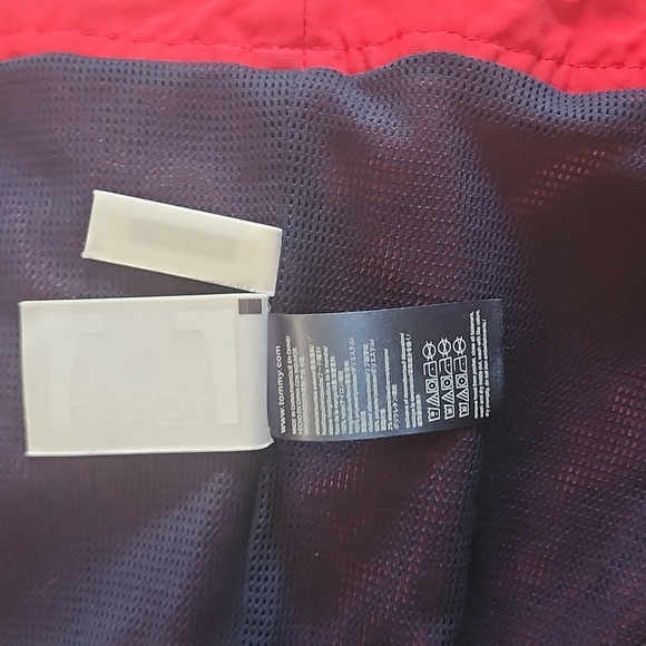 Tommy Hilfiger Red Ski Jacket with Black and White Stripes - Picture 12 of 13